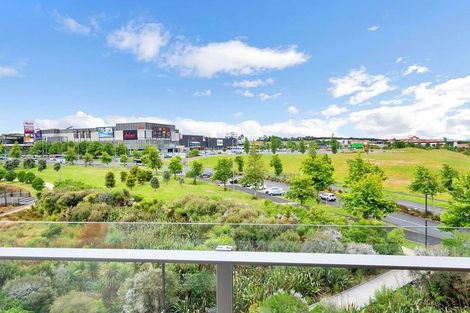 Photo of property in 604/27 Don Mckinnon Drive, Albany, Auckland, 0632