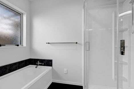 Photo of property in 14d Maple Crescent, Whalers Gate, New Plymouth, 4310