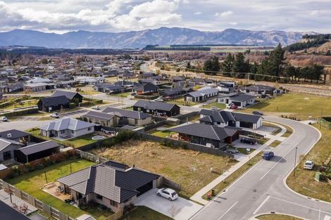 Photo of property in 6 Mallard Street, Albert Town, Wanaka, 9305