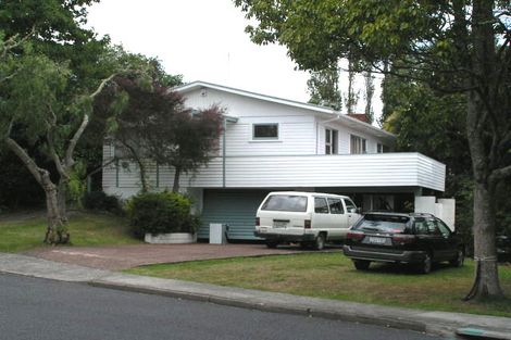 Photo of property in 27 Northumberland Avenue, Belmont, Auckland, 0622