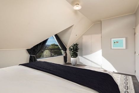 Photo of property in 129h Helensburgh Road, Halfway Bush, Dunedin, 9010