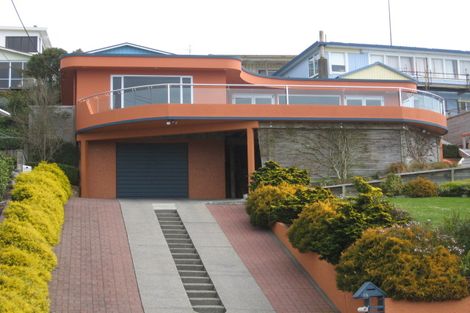 Photo of property in 15 Findlay Street, Moturoa, New Plymouth, 4310