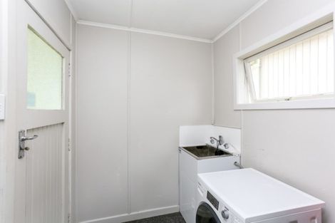 Photo of property in 56a Woodleigh Street, Frankleigh Park, New Plymouth, 4310