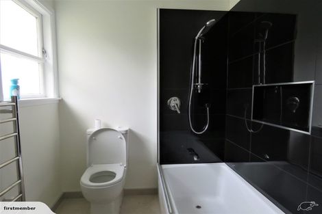 Photo of property in 114 Miramar North Road, Miramar, Wellington, 6022