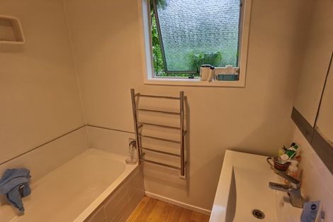 Photo of property in 11 Scarlet Drive, Ranui, Auckland, 0612