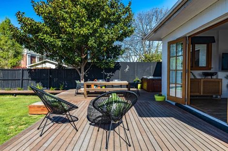 Photo of property in 32 Severn Street, St Albans, Christchurch, 8014