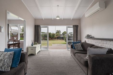 Photo of property in 3 Tingey Place, Awapuni, Palmerston North, 4412