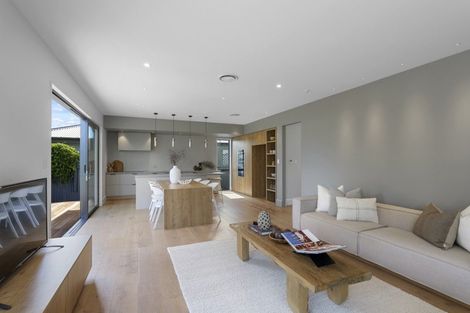 Photo of property in 69 Tomes Road, St Albans, Christchurch, 8052