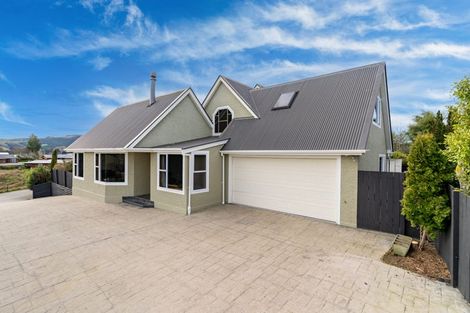 Photo of property in 20 Miller Street, Green Island, Dunedin, 9018