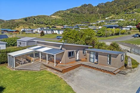 Photo of property in 10 Puka Place, Mahia, Nuhaka, 4198
