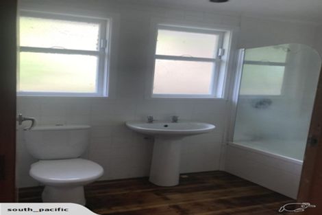 Photo of property in 143 Maupuia Road, Miramar, Wellington, 6022