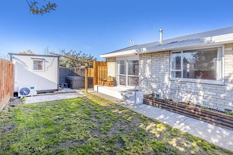 Photo of property in 1/11a Lenton Street, Aranui, Christchurch, 8061