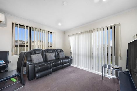 Photo of property in 5 Dapple Place, Flat Bush, Auckland, 2019