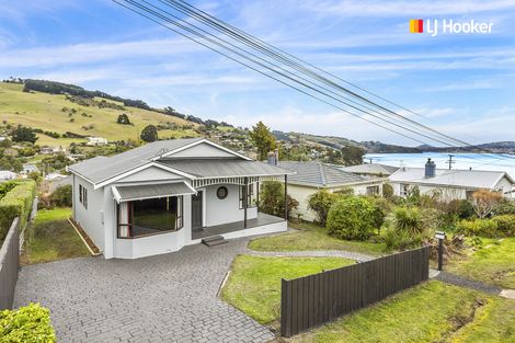 Photo of property in 6 Marett Street, Macandrew Bay, Dunedin, 9014