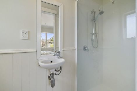 Photo of property in 3/8 Crewe Close, Albany, Auckland, 0632