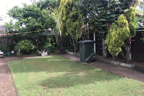 Photo of property in 16 Pohutukawa Place, Ellerslie, Auckland, 1051