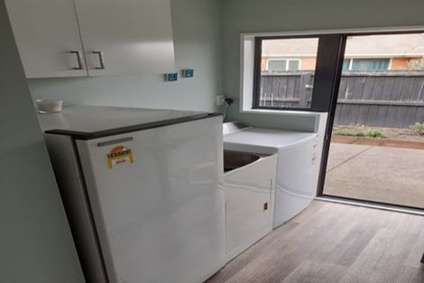 Photo of property in 6 Jerez Place, Hei Hei, Christchurch, 8042