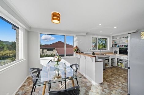 Photo of property in 98 Martin Road, Fairfield, Dunedin, 9018