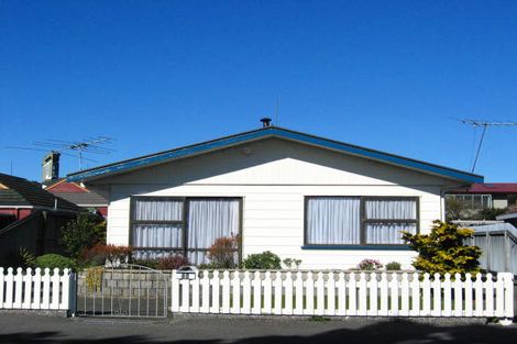 Photo of property in 39 Cowper Street, Greymouth, 7805