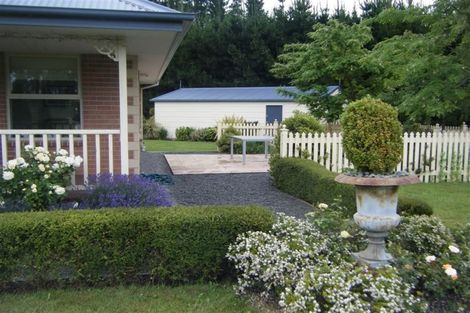 Photo of property in 1332 Wolffs Road, West Eyreton, Rangiora, 7475