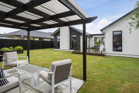Photo of property in 5 Smiley Place, Mosgiel, 9024