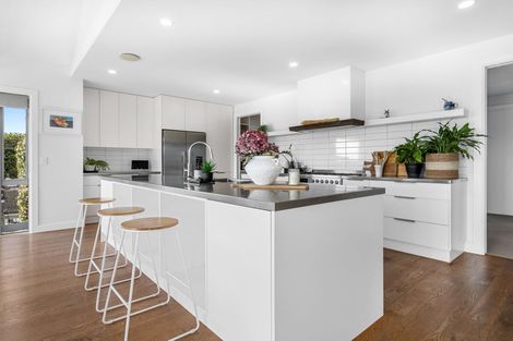 Photo of property in 23 Te Haunui Lane, Pegasus, 7612