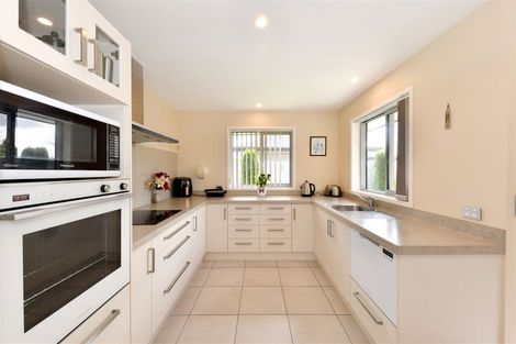 Photo of property in 9 Kokoda Street, Halswell, Christchurch, 8025