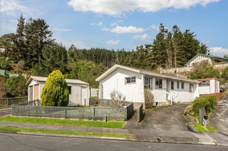 Photo of property in 36 Apple Terrace, Ranui, Porirua, 5024