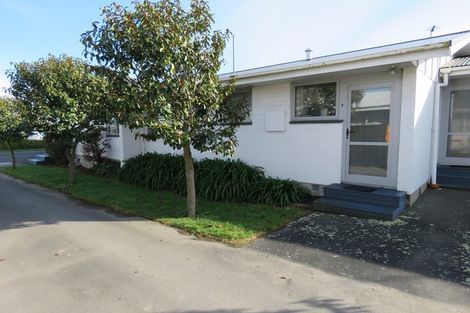Photo of property in 2/28 Mona Vale Avenue, Riccarton, Christchurch, 8011
