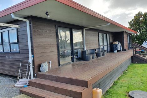 Photo of property in 12 Sutton Road, Drury, 2113