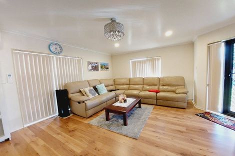 Photo of property in 5a Liddesdale Place, Papakura, 2110