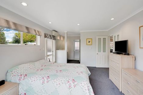 Photo of property in 9 Aloma Way, Glenview, Hamilton, 3206