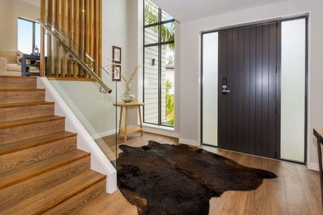 Photo of property in 120d Fairview Avenue, Fairview Heights, Auckland, 0632
