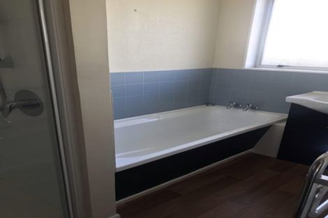 Photo of property in 2/12 Glen Place, Parklands, Christchurch, 8083