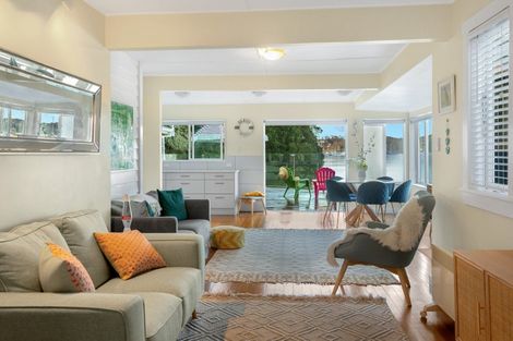 Photo of property in 11 Hope Avenue, Russell, 0202