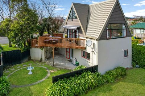 Photo of property in 40 Osprey Drive, Welcome Bay, Tauranga, 3112
