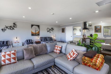 Photo of property in 6 Turangitukua Terrace, Kuratau, Turangi, 3381