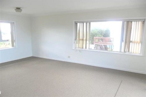 Photo of property in 300 Te Atatu Road, Te Atatu South, Auckland, 0610