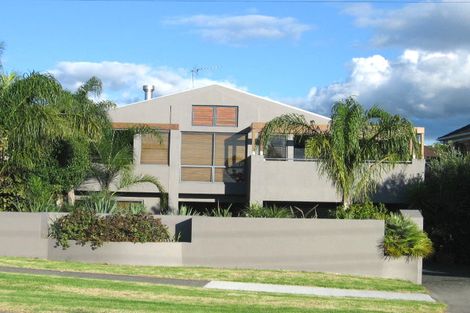 Photo of property in 2/36a Takutai Avenue, Bucklands Beach, Auckland, 2012