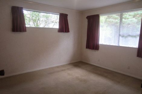 Photo of property in 66 Fyvie Avenue, Tawa, Wellington, 5028