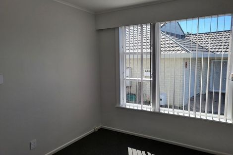 Photo of property in 4a Ngahina Street, Paraparaumu, 5032