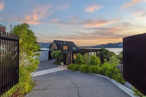 Photo of property in 19 Cass Bay Place, Cass Bay, Lyttelton, 8082