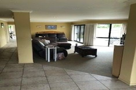 Photo of property in 1 Merlot Place, Rototuna, Hamilton, 3210