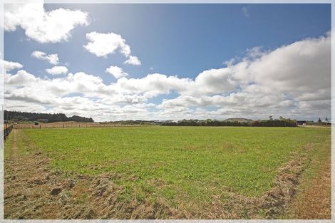 Photo of property in 3 Carex Grove, Foxton Beach, Foxton, 4815