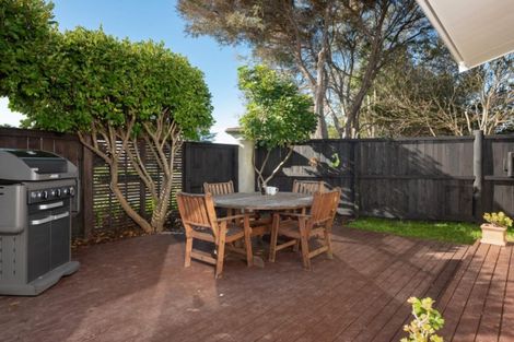 Photo of property in 206a Gravatt Road, Papamoa Beach, Papamoa, 3118