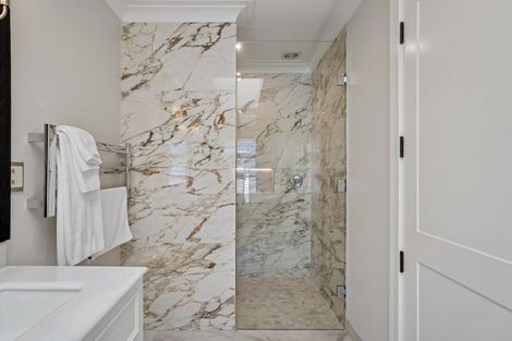 Photo of property in 40 Cunninghams Drive, Jacks Point, Queenstown, 9371