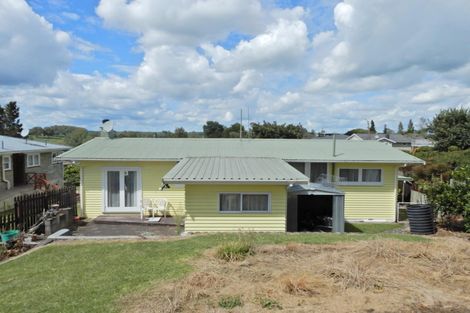 Photo of property in 6 Reid Drive, Putaruru, 3411