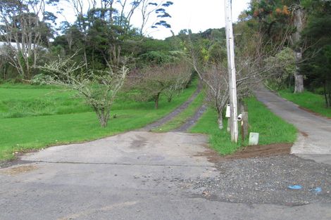 Photo of property in 27b Landing Road, Titirangi, Auckland, 0604