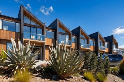 Photo of property in 30 Studholme Road, Wanaka, 9382