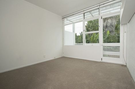 Photo of property in 115/33 Beresford Street Central, Bayswater, Auckland, 0622